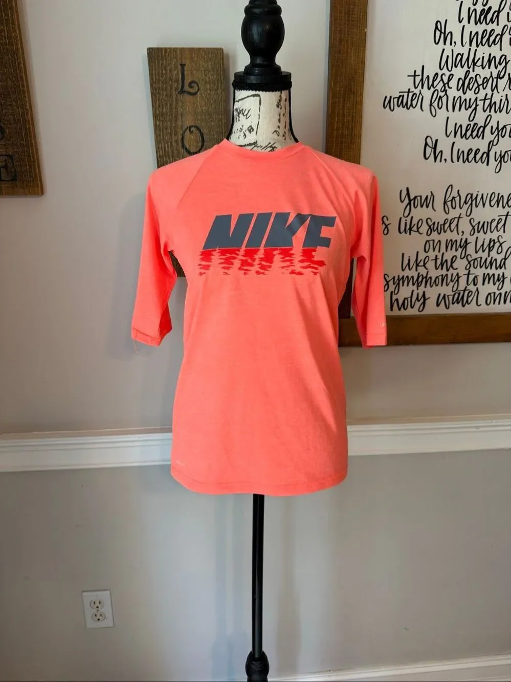 Nike Kids Dri-FIT Heather Crew Neck Raglan Sleeve Swim T-Shirt Orange Large